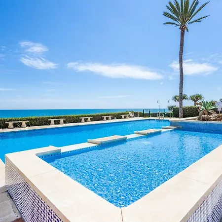 View Playa Del Moral Estepona