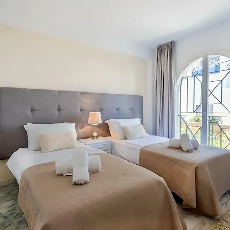 View Playa Del Moral Tatil Evi *