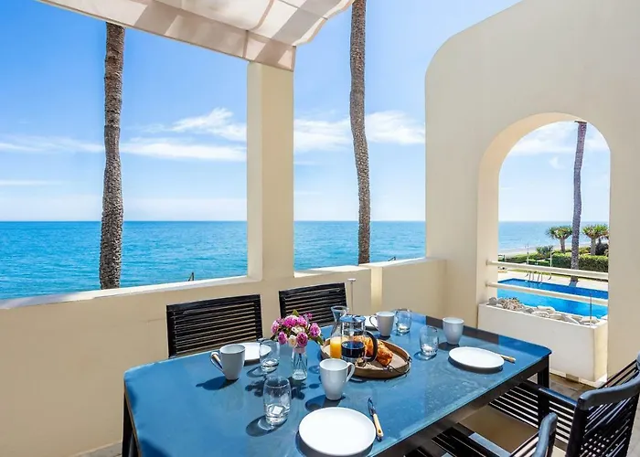 View Playa Del Moral * 埃斯特波纳